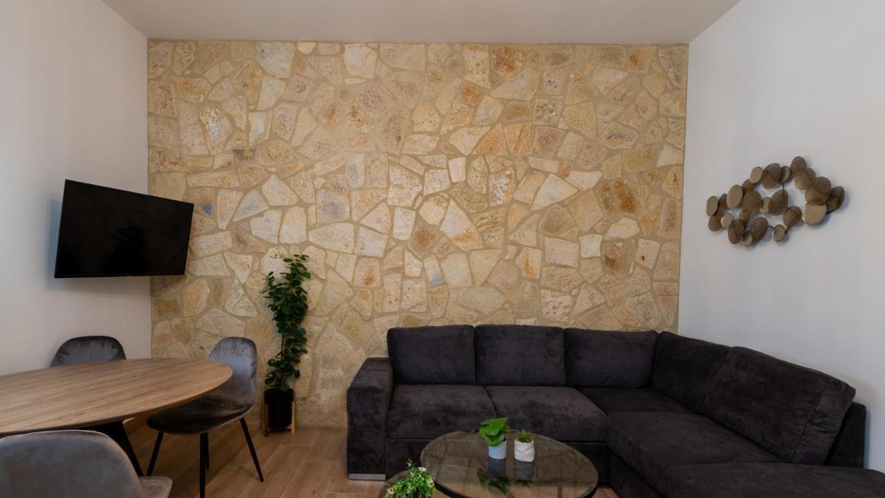 Melitta'S Luxury Apartments Anthousa  Buitenkant foto